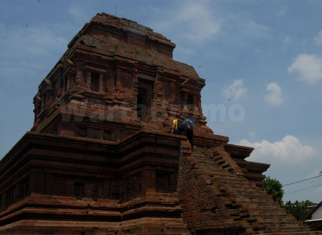 candi-gununggangsir