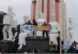 patung jayandaru pasuruan