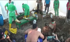 pembongkaran makam