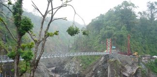 Jembatan Gantung Beres, Kapan Jembatan Gladak Perak Rampung?