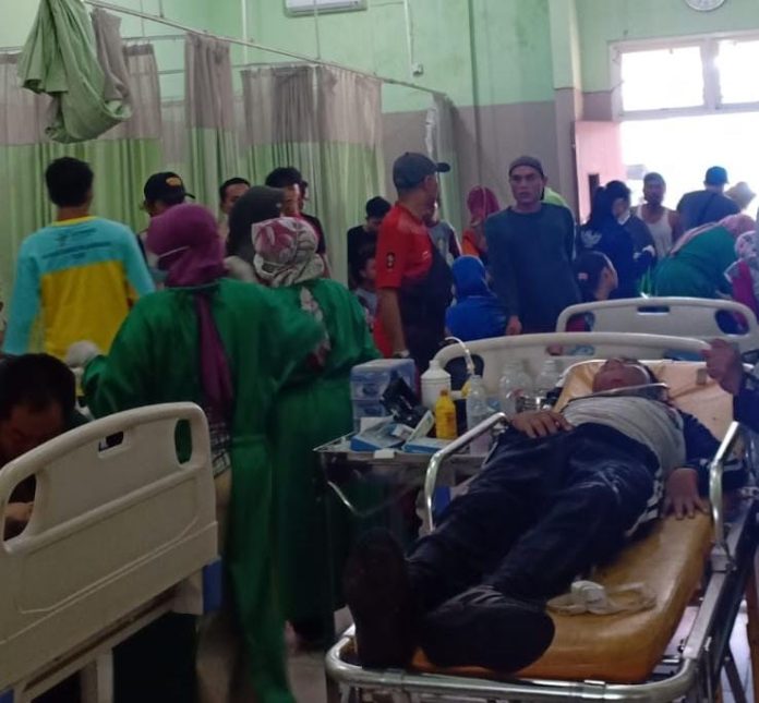 Belasan Korban Jembatan Ambruk di Probolinggo Dirujuk ke Rumah Sakit