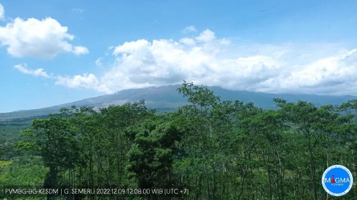 Aktivitas Gunung Semeru Melandai, Status Diturunkan Level Siaga