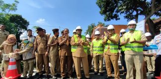 Pemkab Probolinggo Bangun Jalan Berkualitas Internasional