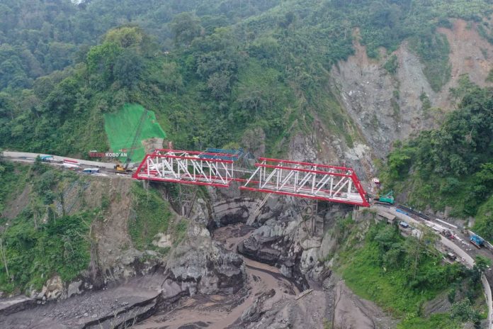 Belum Rampung, Pembangunan Gladak Perak Meleset Dari Target