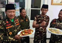 Yummy! Chef ‘Banser’ Resto Berbintang Masak Kepiting dan Ikan Kakap Pasuruan
