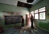 Brak! Plafon Ruang Kelas TK di Kejayan Ambruk, Satu Siswa Terluka