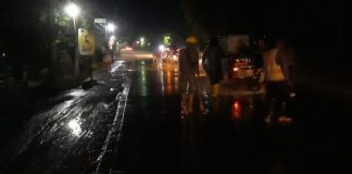 Material Pembangunan Tol Probowangi Berserakan, Pemotor Tergelincir