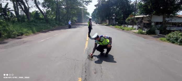 Survei Jalur Pantura, Polisi Temukan Banyak Jalan Berlubang