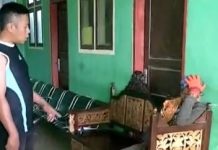 Badut di Kraton Nyolong Ponsel, Nyaris Babak Belur Dimassa