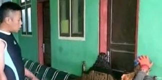 Badut di Kraton Nyolong Ponsel, Nyaris Babak Belur Dimassa