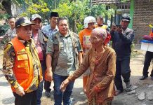 Pemkab Akan Bangun Rumah Warga Kejayan Yang Ambruk Terkena Angin Kencang