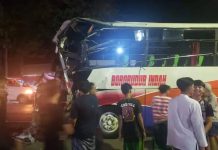 Hendak Ganti Ban, Sopir Kontainer Tewas Dihantam Bus