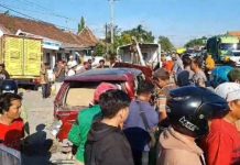 Ingin Jenguk Anak Mondok di Sidogiri, Pasutri asal Ponpes Salfiyah Al-Utsman Meninggal Dunia Akibat Kecelakaan