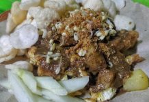 Jos Menyos! Ini 3 Warung Tahu Tek Terenak di Pasuruan yang Laris Manis