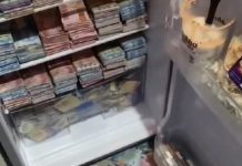 Viral! Penjual Buah asal Purwosari Pamer Simpan Uang di Kulkas