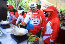 Bupati Timbul Bersaing Kreatif Dengan Kepala OPD Dalam Lomba Memasak Nasi Goreng