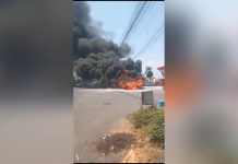 Minibus Warga Candipuro Terbakar Saat Kulak BBM, Sempat Terdengar Ledakan