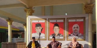 Sekeluarga Nyalon Kades di Gondangwetan