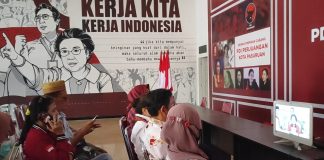 Nobar Mahfud MD Jadi Cawapres, DPC PDIP Kota Pasuruan: Mantap, Beliau Top!