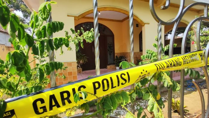 Pembunuhan Perempuan di Randupitu, Perhiasan hingga Handphone Raib