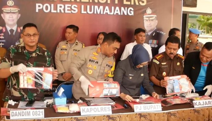 Pj. Bupati Lumajang Pastikan Pegawai Honorer yang Hisap Sabu Dipecat