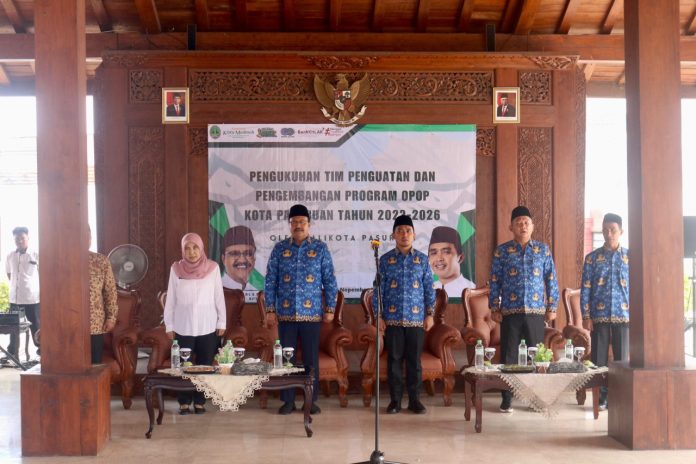 Gus Ipul Lantik Tim Program OPOP, Kembangkan Ekonomi Pesantren