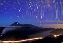 Star Trail Bromo di Penanjakan 1 Pasuruan, Keindahan Negeri yang Mendunia