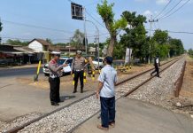 4 Perlintasan Kereta Api di Kota Pasuruan Tanpa Palang Pintu Berisiko Kecelakaan