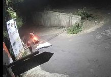 Gerombolan Pemuda Perusak Baliho Caleg di Prigen Terekam CCTV