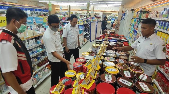 Pastikan Mamin Aman, Pemkot Sidak Toko Kelontong hingga Minimarket