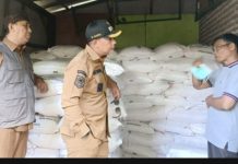 Bupati Probolinggo Ingatkan Pengecer Tak Naikkan Harga Pupuk Bersubsidi di Atas HET