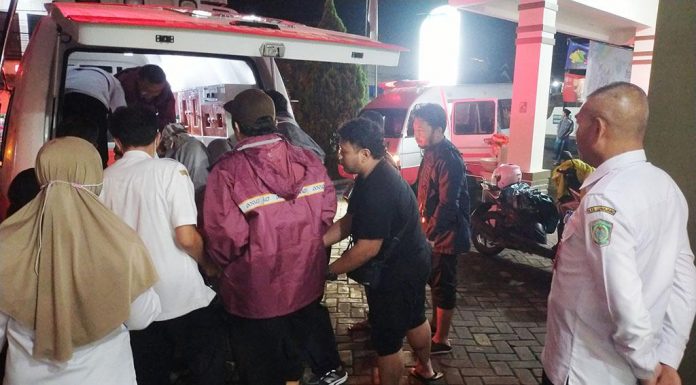 Nekat Terobos Jembatan Saat APG Semeru Melintas, Pasutri Asal Kediri Alami Luka Bakar Serius