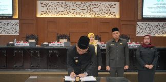 DPRD Kota Probolinggo Sahkan Perda APBD 2026, Ini Kata Wali Kota