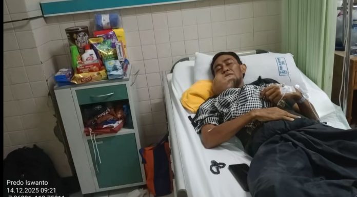 Usai Viral, Bapak dan Anak asal Sidogiri Kini Dirawat di Surabaya, Kepala Desa Bantah Soal Ada Pengusiran
