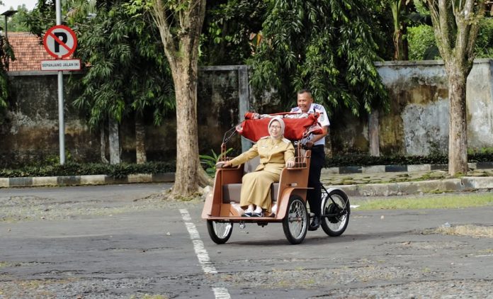 WhatsApp Image 2025-12-09 at 12.57.22