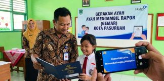 Bukan Ibu Saja, Pemkot Pasuruan Ajak Ayah Ikut Ambil Rapor Anak