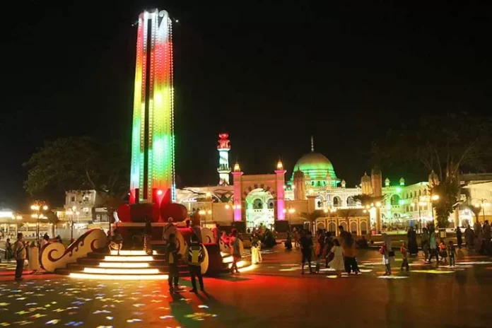 f-lampu-hias-alun-kota-pasuruan-1a-zubaidillah-1793647315