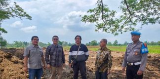 Proyek di Winongan Diduga Membandel Usai Sidak hingga Banjir Rendam Lima Kecamatan di Kabupaten Probolinggo | Koran Online 23 Feb