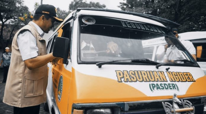 Branding Angkot untuk Wisata, Warganet: Angkot Pasuruan Lebih Dibutuhkan Anak Sekolah