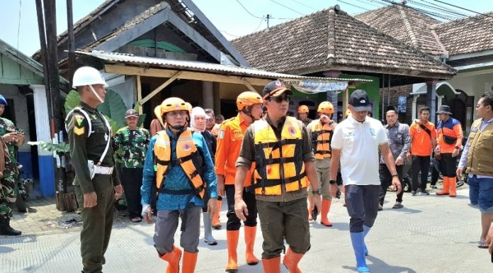 Kepala BNPB Tinjau Banjir Beji, Sungai Wrati Dinilai Makin Kritis Butuh Penanganan Pusat