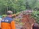 Jalan ke Air Terjun Madakaripura Ambles, Akses 10 Desa di Lumbang Terputus