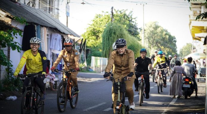 Bupati Probolinggo Gowes ke Kantor, Hidupkan Lagi Program Bike to Work Usai Libur Lebaran