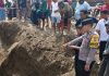 Temukan Tulang Belulang Saat Galian C Beroperasi, Lima Makam Tua di Grati Dipindahkan ke TPU Kalipang