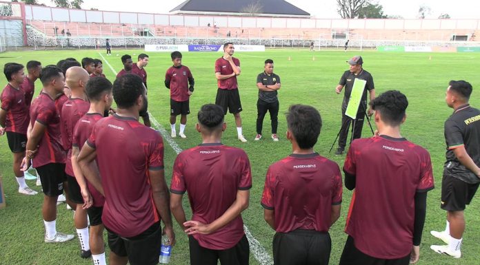 Panaskan Mesin Lawan Persik Kediri, Beto hingga Esteban Viscarra Turun Latihan di Pogar