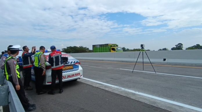 Polisi Gunakan Teknologi 3D untuk Ungkap Kecelakaan Maut Rombongan DPR RI di Tol Paspro