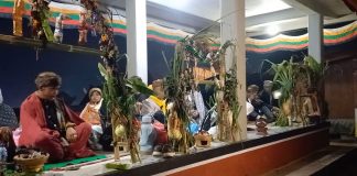 Puncak Kasada Bukan Sekadar Ritual, Tiga Calon Pandita Jalani Prosesi Mulunen