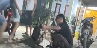 Seorang Pria Dihajar Warga Usai Ketahuan Mencuri Kotak Amal di Masjid Watestani Nguling
