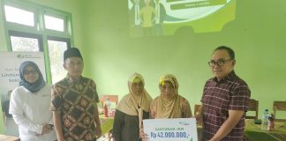 BPJS Ketenagakerjaan Serahkan Santunan Rp42 Juta untuk Guru Madin, Ajak Lembaga Keagamaan Perluas Perlindungan Pekerja