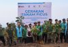 PLN Indonesia Power UBP Grati Tanam Pohon Ficus di Lereng Hutan untuk Jaga Sumber Mata Air