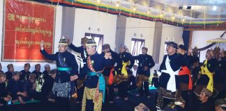Hari Raya Karo Suku Tengger, Tradisi Sakral yang Dijaga Suku Tengger
